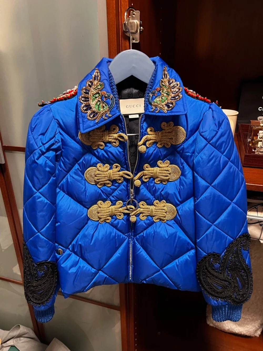 Gucci Blue Quilted Jacket with Red Flame and Embroidered Dogs - Picture 2 of 2